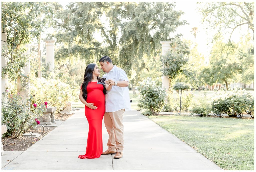 Victory Park Maternity Session