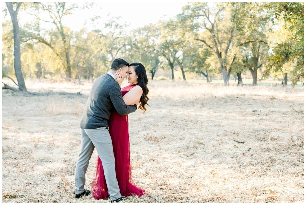 Posing idea for engagement photos light and airy