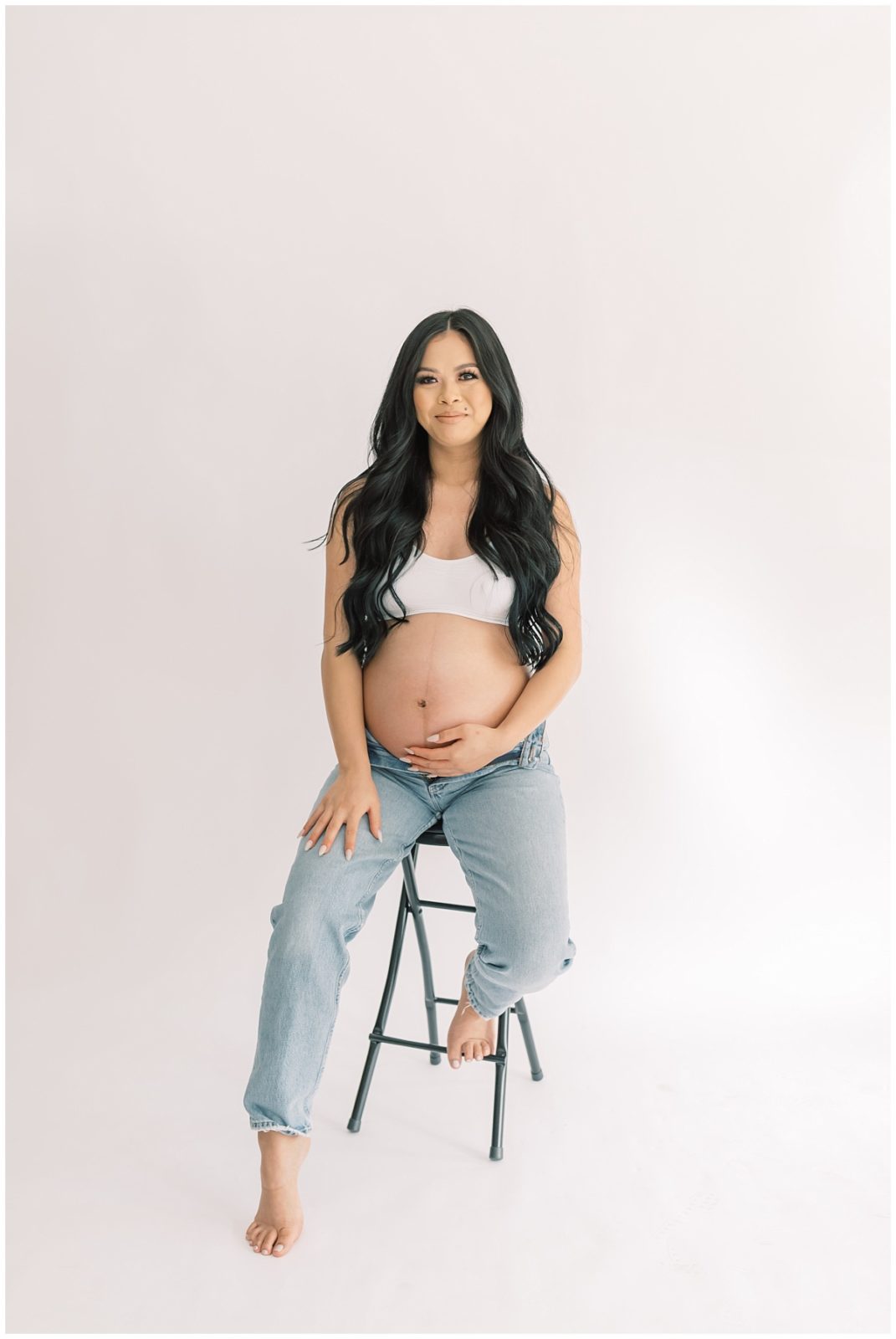 Studio Maternity in Casual Outfit