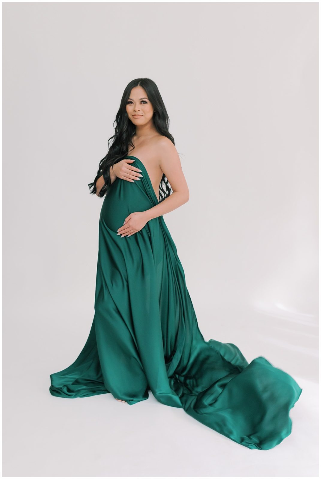 Maternity Gowns Inspo Emerald Colors