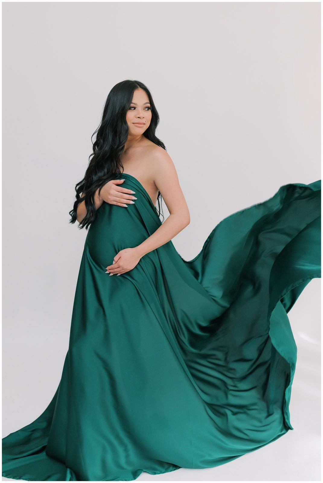 Maternity Gowns Inspo Emerald Colors