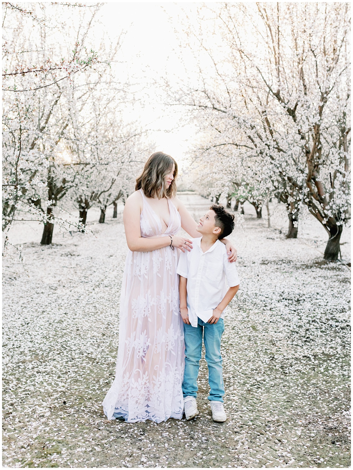Sibling Photos in Cherry Blossoms